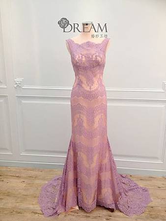 紫色蕾絲類旗袍