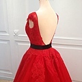 紅色蓬裙蕾絲氣質禮服
