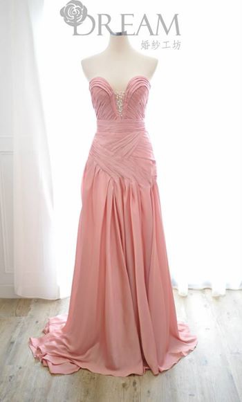粉色氣質浪漫婚紗