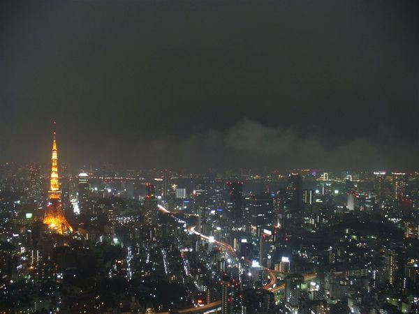 13.City View在六本木Hills森塔的52樓,高度遠比Tokyo Tower高,自然是東京看夜景的好去處.JPG