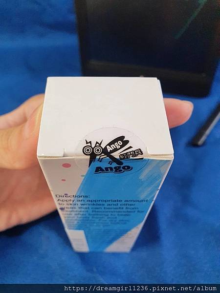 女人知己試用大隊,ANGO安購紅門兵爽身凝膠,抹上之後皮膚會變得很乾爽,
不黏膩比爽身粉舒服,草本配方無香料,可以舒緩皮膚癢,無酒精,可適用於全身肌膚,增加肌膚防禦力