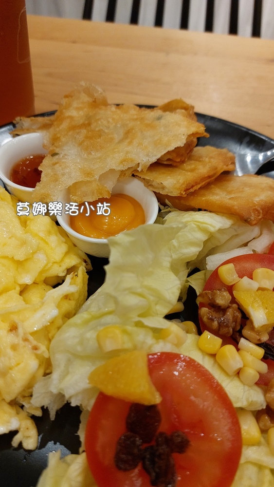 【台北早午餐】來美芝城吃湯麵~早午餐一位難求...改裝後重新