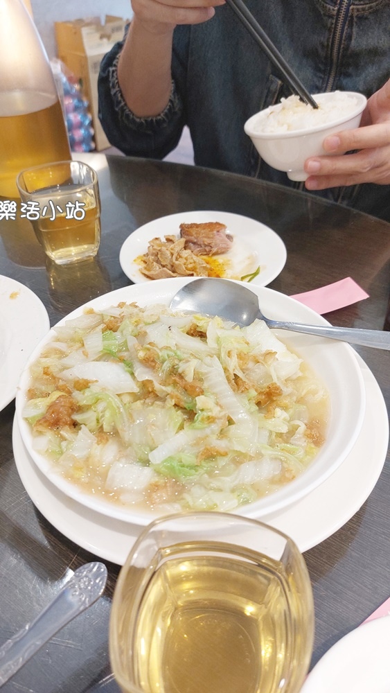 【台北川菜美食】黃仁輝的最愛..花娘小館--一位難求!最近被