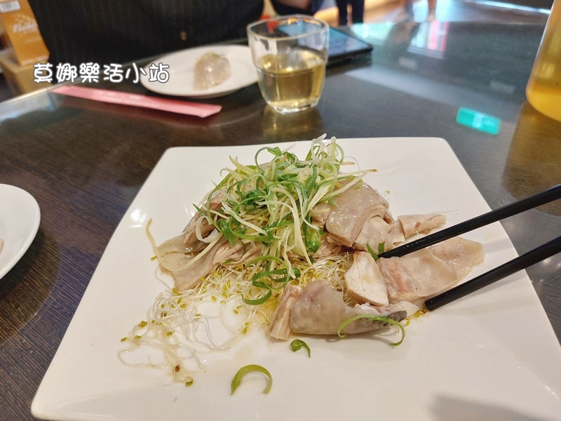 【台北川菜美食】黃仁輝的最愛..花娘小館--一位難求!最近被