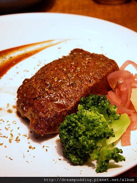 UPPER LIFE咖啡上層 UPPER LIFE咖啡上層