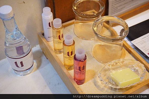 10-001.JPG 10-001.JPG