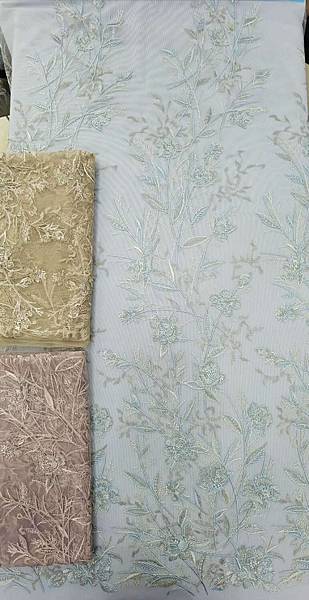 妈妈礼服与蕾丝_210103_71.jpg 妈妈礼服与蕾丝_210103_71.jpg