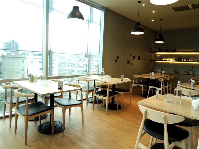 omo cafe 008.jpg