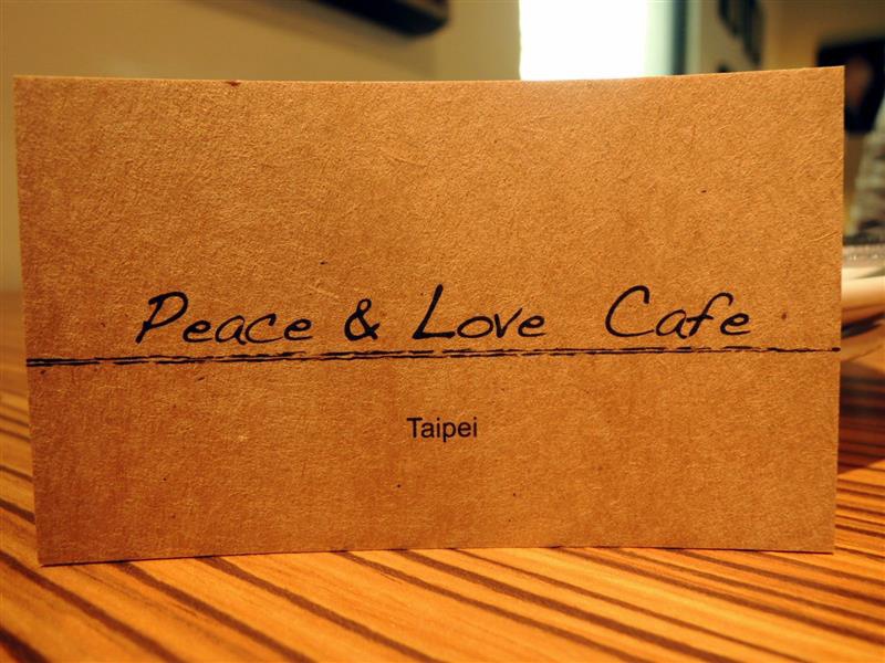 Peace & Love Cafe 055.jpg