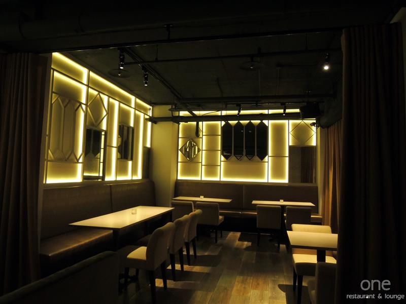 One Restaurant & Lounge 013.jpg