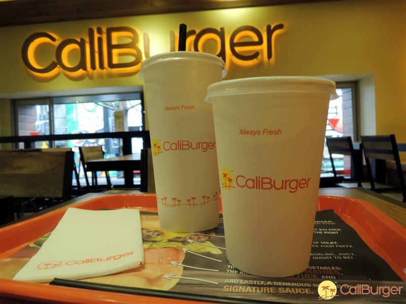 CaliBurger  016.jpg