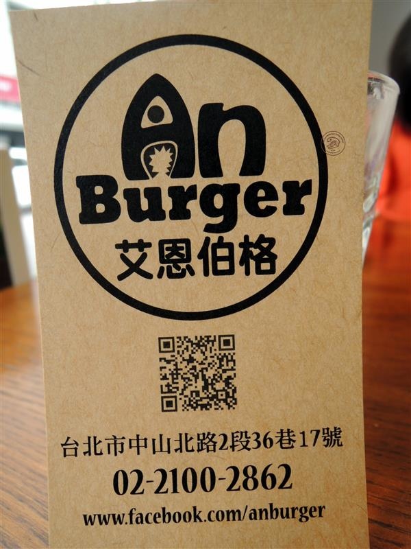 AN Burger 064.jpg