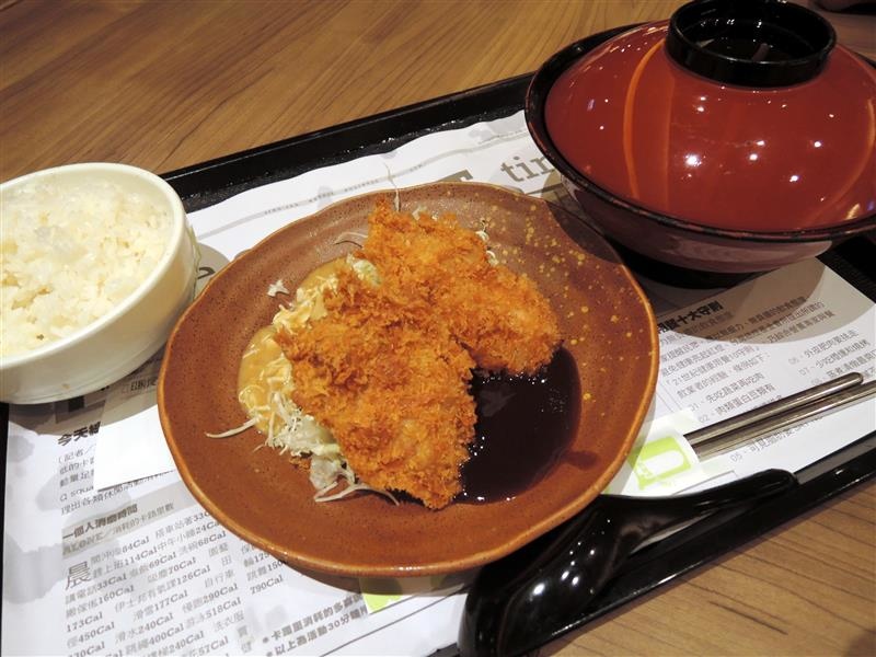 吉豚屋 009.jpg 吉豚屋 009.jpg