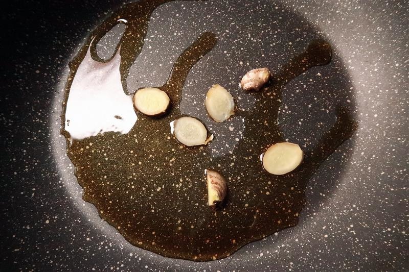 薑黃麵線月子料理 036.jpg 薑黃麵線月子料理 036.jpg