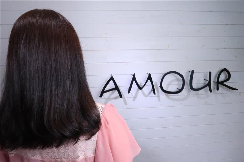 AMOUR HAIR 006.jpg