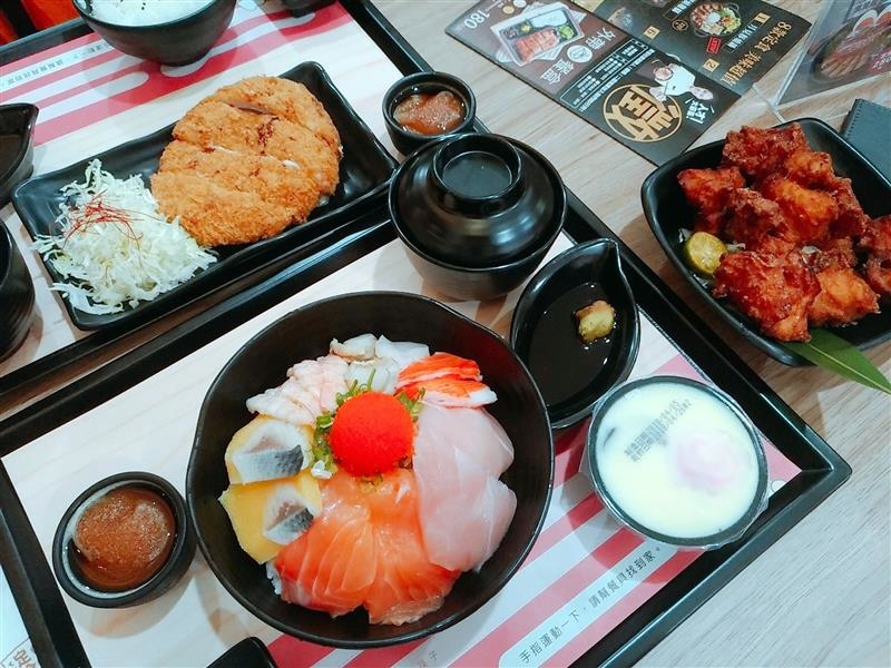 定食8 新店 013.jpg 定食8 新店 013.jpg