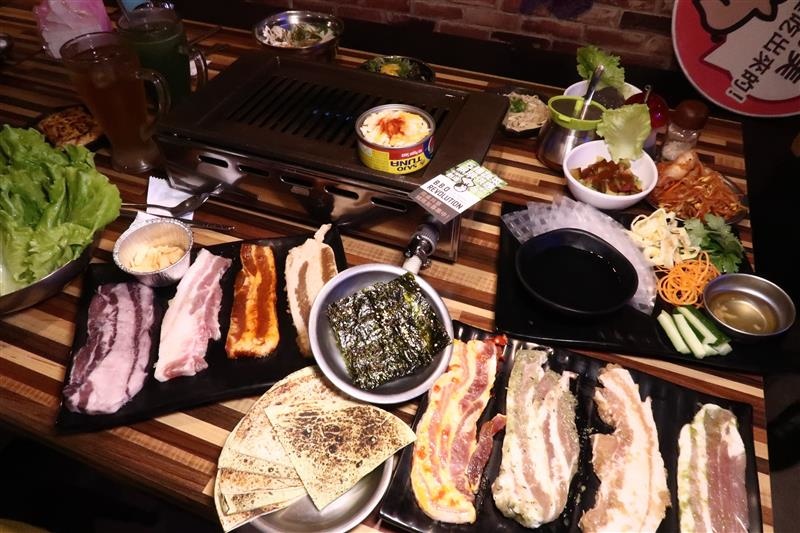 美豚生菜包肉 038.jpg 美豚生菜包肉 038.jpg