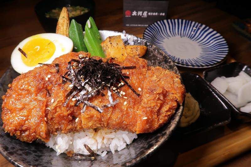 大河屋 丼飯 串燒 025.jpg