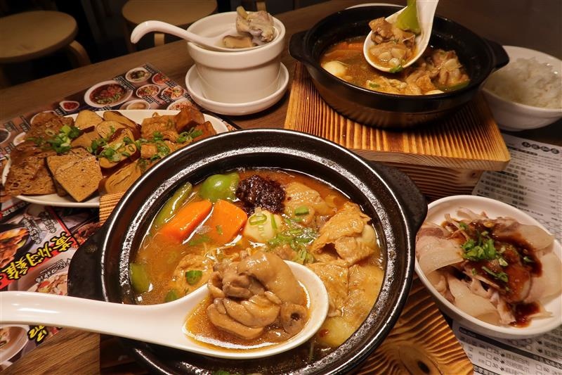 南龍麵屋 黃悶雞飯 牛肉麵 034.jpg 南龍麵屋 黃悶雞飯 牛肉麵 034.jpg