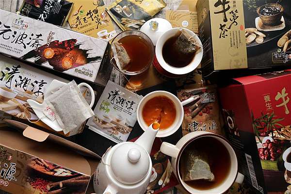 平民人參青玉牛蒡茶不含咖啡因牛蒡茶包切塊牛蒡紅棗等中藥調配溫補牛蒡茶包湯底 Dressingfrad的不正食記分享