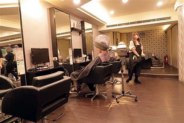 板橋染髮推薦wor Hair府中店染燙髮不分長短10 熱敷 專人按摩超舒服板橋府中護髮 Dressingfrad的不正食記分享 痞客邦 板橋染髮推薦wor Hair府中店染燙髮不分長短10 熱敷 專人按摩超舒服板橋府中護髮 Dressingfrad的不正食記分享 痞客邦