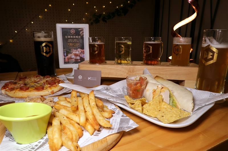 DB Beer Bar Taipei 北車酒吧 聚會聚餐包場044.jpg DB Beer Bar Taipei 北車酒吧 聚會聚餐包場044.jpg