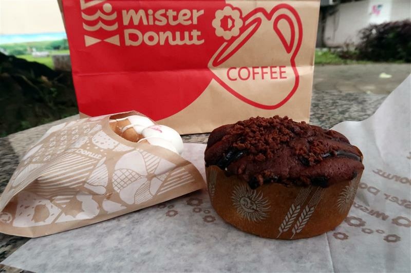 mister donut 布丁狗 起司甜甜圈 瑪芬 009.jpg