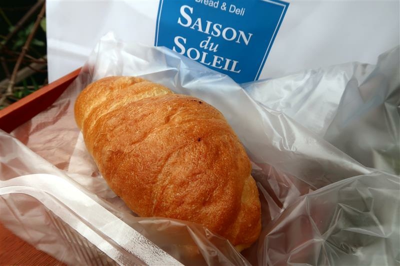 統一時代百貨 麵包  Saison du Soleil 太陽的季節  綠茶紅豆鹽奶油 鹽可頌008.jpg