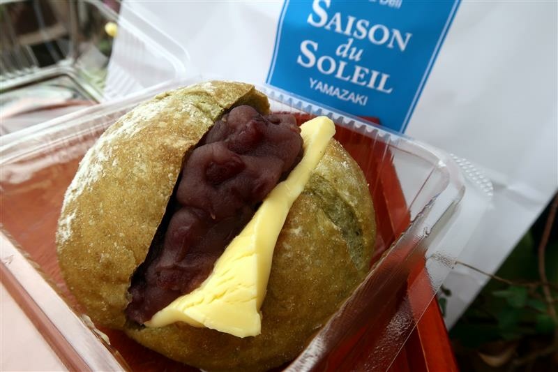 統一時代百貨 麵包  Saison du Soleil 太陽的季節  綠茶紅豆鹽奶油 鹽可頌012.jpg