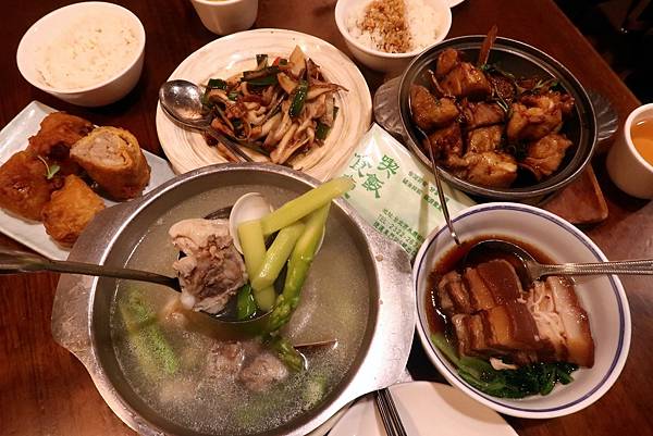 飯食堂、大安區美食、大安區小吃、大安區聚餐推薦、大安區聚餐、東門捷運站美食、大安森林公園美食、台北聚餐推薦、台北聚餐025.jpg 飯食堂、大安區美食、大安區小吃、大安區聚餐推薦、大安區聚餐、東門捷運站美食、大安森林公園美食、台北聚餐推薦、台北聚餐025.jpg