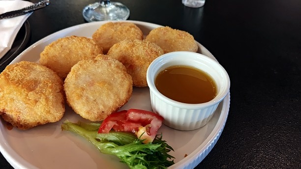 金色三麥 蝦餅 蟹餅 南瓜打滾 003.jpg