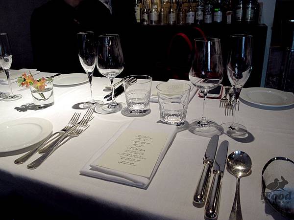 00_4_Table Setting-1