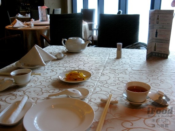 00_Table Setting.jpg 00_Table Setting.jpg