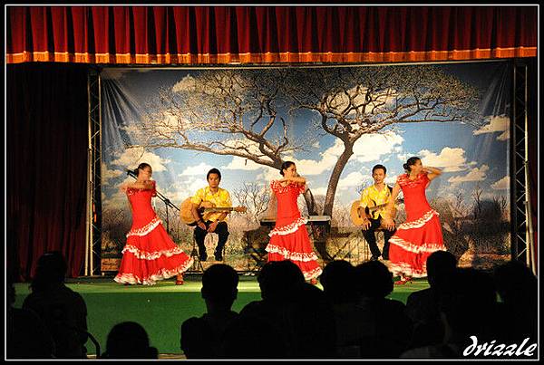 還有峇里島人表演Flamenco