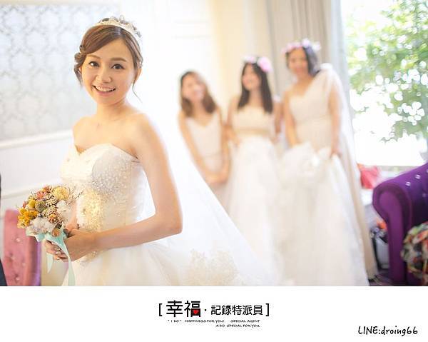 自助婚紗 / 婚禮紀錄 / 親子寫真 / 寶寶照 / 孕婦照 / 全家福 / 個人寫真 / 禮服出租 / 新娘秘書 / 攝影棚租借 自助婚紗 / 婚禮紀錄 / 親子寫真 / 寶寶照 / 孕婦照 / 全家福 / 個人寫真 / 禮服出租 / 新娘秘書 / 攝影棚租借