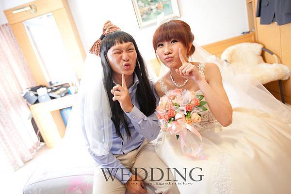 自助婚紗 / 婚禮紀錄 / 親子寫真 / 寶寶照 / 孕婦照 / 全家福 / 個人寫真 / 禮服出租 / 新娘秘書 / 攝影棚租借 自助婚紗 / 婚禮紀錄 / 親子寫真 / 寶寶照 / 孕婦照 / 全家福 / 個人寫真 / 禮服出租 / 新娘秘書 / 攝影棚租借