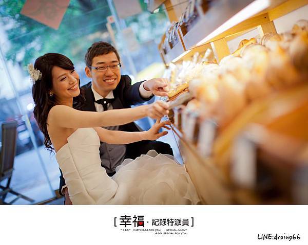 自助婚紗 / 婚禮紀錄 / 親子寫真 / 寶寶照 / 孕婦照 / 全家福 / 個人寫真 / 禮服出租 / 新娘秘書 / 攝影棚租借 自助婚紗 / 婚禮紀錄 / 親子寫真 / 寶寶照 / 孕婦照 / 全家福 / 個人寫真 / 禮服出租 / 新娘秘書 / 攝影棚租借