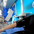 Shanghai Doctors Use Plasma Therapy to Treat the New Coronavirus.jpg