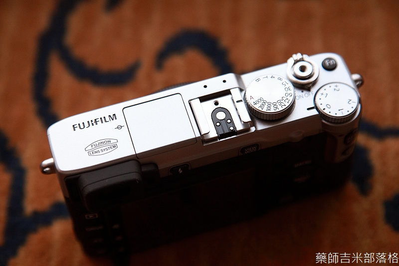 Fuji_XE-1_012