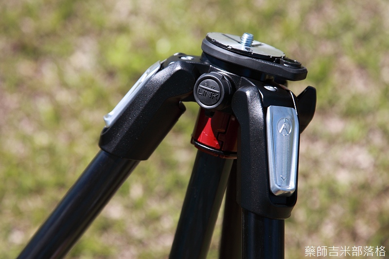 Manfrotto_040.jpg