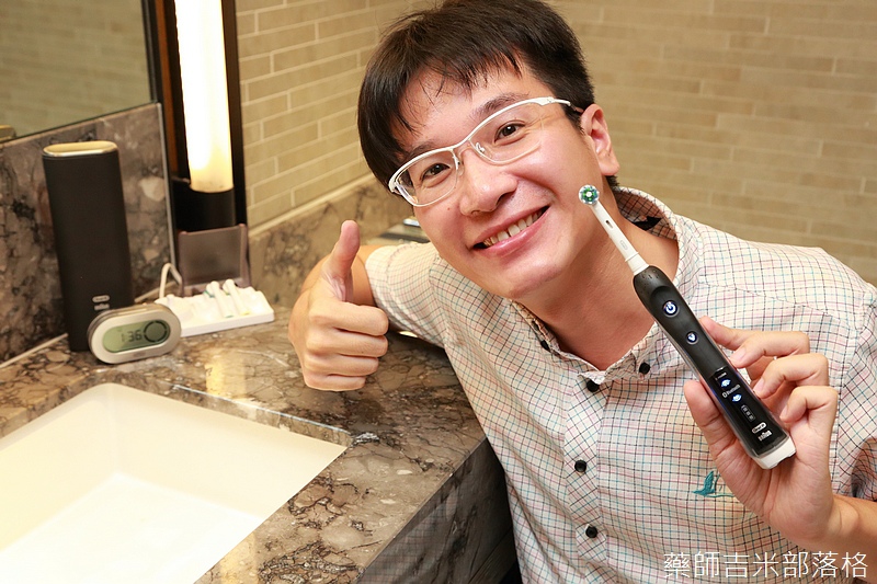 Oral-B_313.jpg Oral-B_313.jpg