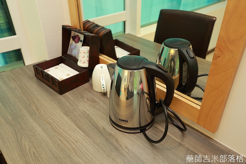 淡水飯店,淡水老街,淡水住宿,淡水漁人碼頭 鄰近淡水老街,異國主題淡水飯店,景觀淡水住宿,淡水漁人碼頭夕照美景盡收眼底!低價商務淡水飯店,置身於淡水老街與淡水漁人碼頭間,享受頂級淡水住宿的待遇!