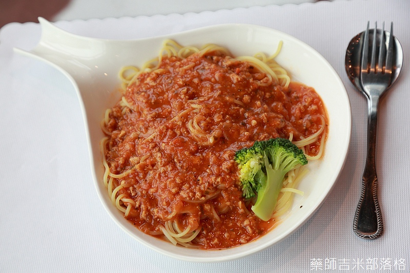 淡水飯店,淡水老街,淡水住宿,淡水漁人碼頭 鄰近淡水老街,異國主題淡水飯店,景觀淡水住宿,淡水漁人碼頭夕照美景盡收眼底!低價商務淡水飯店,置身於淡水老街與淡水漁人碼頭間,享受頂級淡水住宿的待遇!