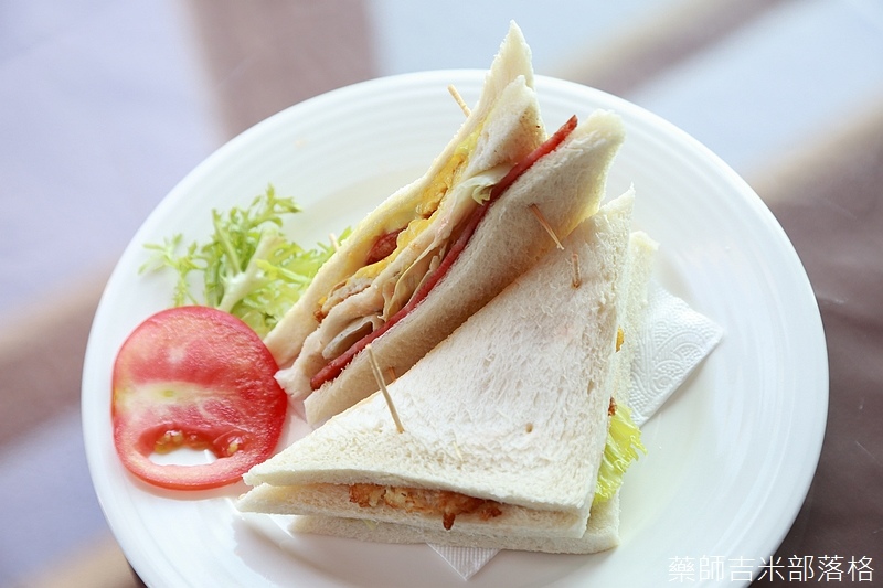 淡水飯店,淡水老街,淡水住宿,淡水漁人碼頭 鄰近淡水老街,異國主題淡水飯店,景觀淡水住宿,淡水漁人碼頭夕照美景盡收眼底!低價商務淡水飯店,置身於淡水老街與淡水漁人碼頭間,享受頂級淡水住宿的待遇!