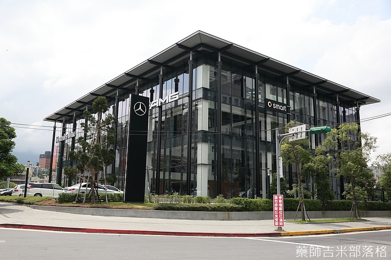 關渡生活圈嶄新地標 中華賓士ah500展示中心 Mandartech 元崇設計工程公司
