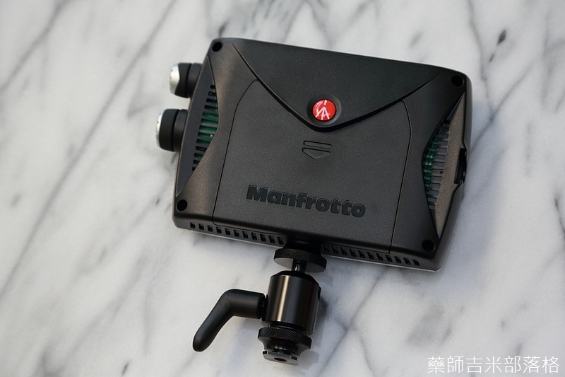 Manfrotto_834.jpg