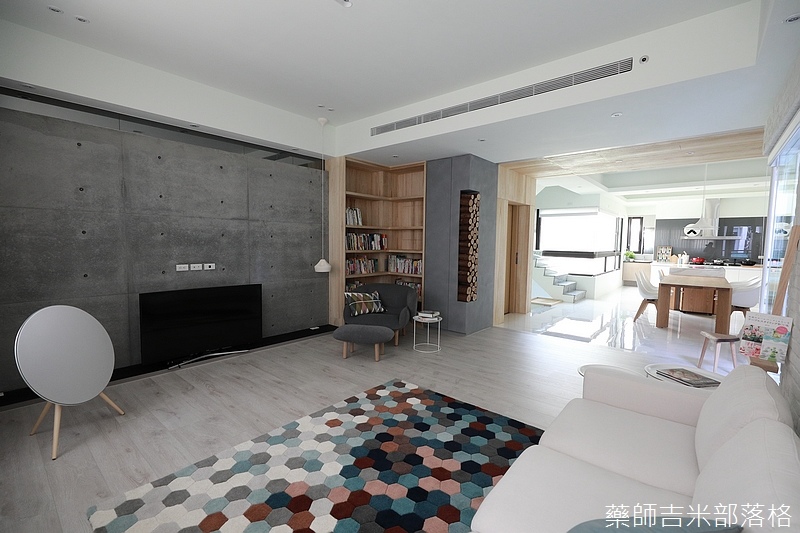 Jimmy_House_2118.jpg Jimmy_House_2118.jpg