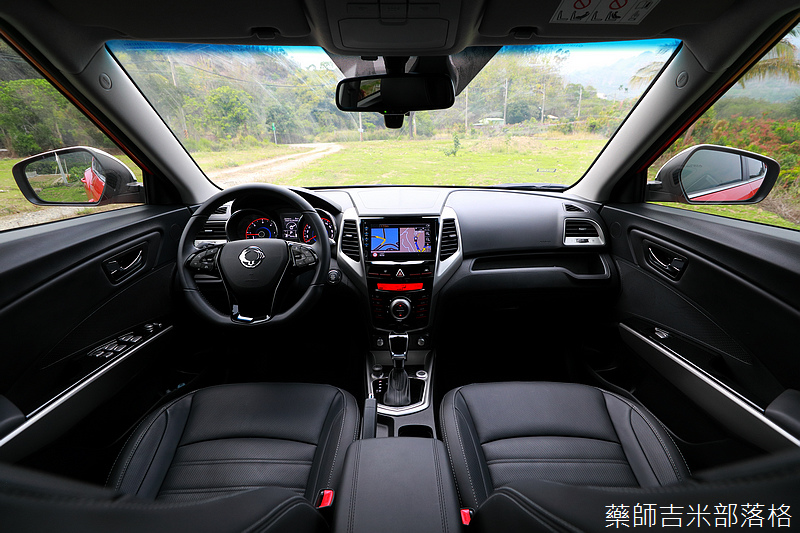 SSANGYONG_TIVOLI_281.jpg