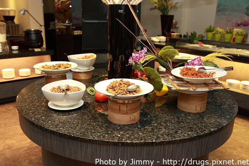 高雄 華園飯店 Holiday Garden Hotel