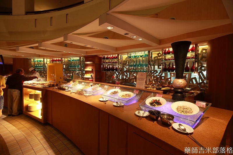 ShangriLa_Cafe_007